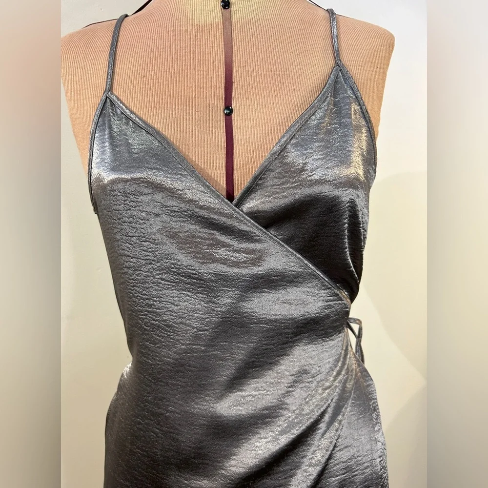 Leith Silver Metallic Wrap Cocktail Dress Size XS - Picture 6 of 16
